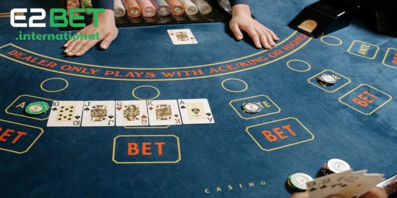 Baccarat online E2bet là một trong những trò chơi bài dễ tiếp cận